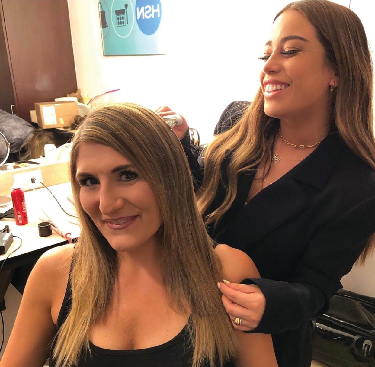 How to Detangle a Synthetic Wig - TWC - The Wig Company