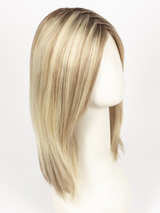 12FS8 SHADED PRALINE | Medium Natural Gold Blonde, Light Gold Blonde, Pale Natural Blonde Blend, Shaded with Dark Brown