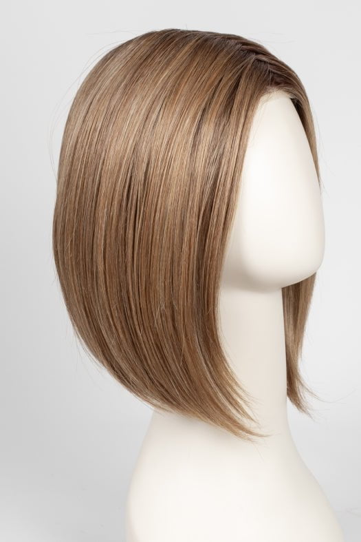 RL14/25SS | Shaded Honey Ginger | Dark Blonde Evenly Blended with Medium Golden Blonde With Dark Roots