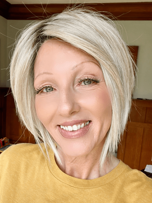 Alicia F. @wigginout wearing STRAIGHT UP WITH A TWIST by RAQUEL WELCH WIGS in color SS19/23 SHADED BISCUIT | Cool Platinum blonde with subtle highlights and medium brown roots