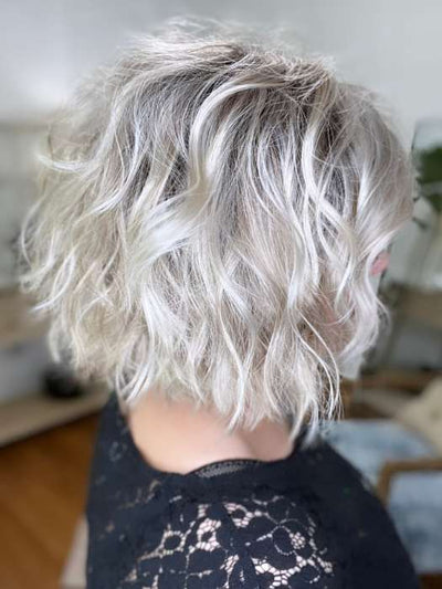 Marcie Mertz @wig.obsessed wearing DANCE by ELLEN WILLE in color LIGHT CHAMPAGNE ROOTED 23.1001.14 | Light Beige Blonde, Medium Honey Blonde, and Platinum Blonde blend with Dark Roots