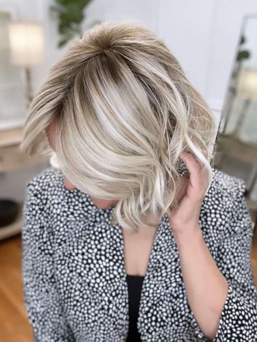 Marcie Mertz @wig.obsessed wearing NEWPORT by BELLETRESS in color CRUSHED ALMOND BLONDE R | A soft Neutral Light Blonde with a Light and Medium Blended Root Color.