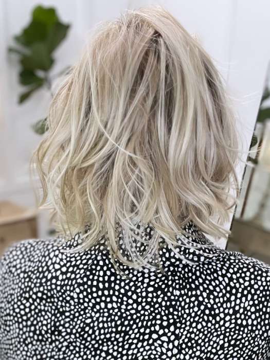 Marcie Mertz @wig.obsessed wearing NEWPORT by BELLETRESS in color CRUSHED ALMOND BLONDE R | A soft Neutral Light Blonde with a Light and Medium Blended Root Color.