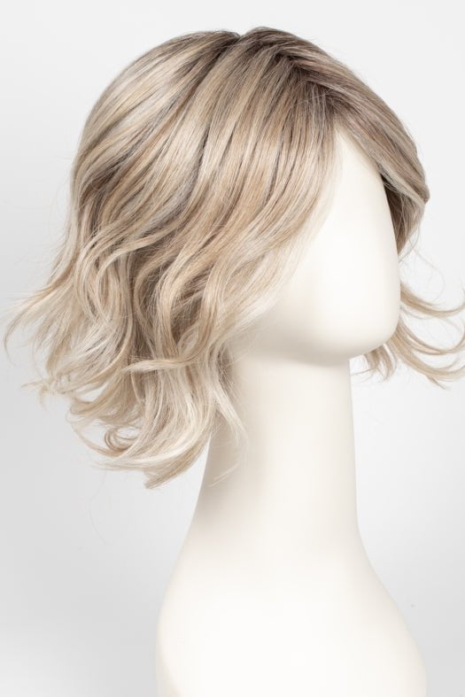 RL19/23SS SHADED BISCUIT | Light Ash Blonde Evenly Blended with Cool Platinum Blonde with Dark Roots