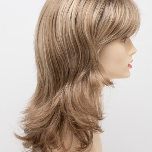 SPARKLING CHAMPAGNE | Medium Brown roots with overall Strawberry Blonde base and soft Golden Blonde highlights
