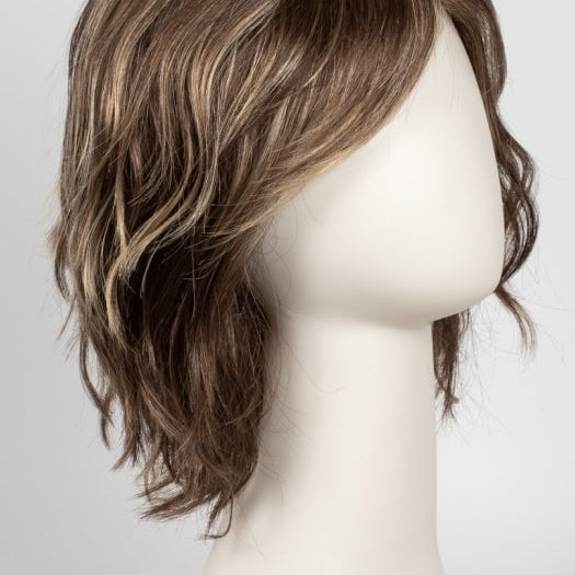 R8/26H | Golden Brown with Golden Blonde Highlights