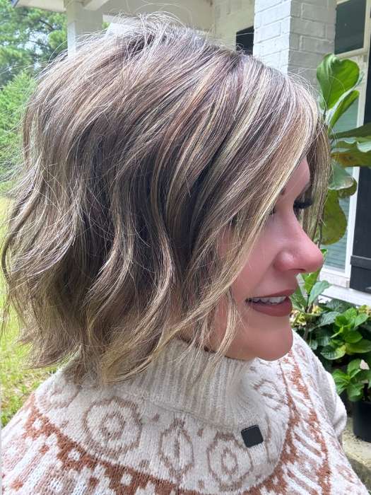 Marcie @wig.obsessed wearing ESPRIT by ELLEN WILLE in color BERNSTEIN-ROOTED 12.26.19 | Light Brown Base with subtle Light Honey Blonde and Light Butterscotch Blonde Highlights and Dark Roots