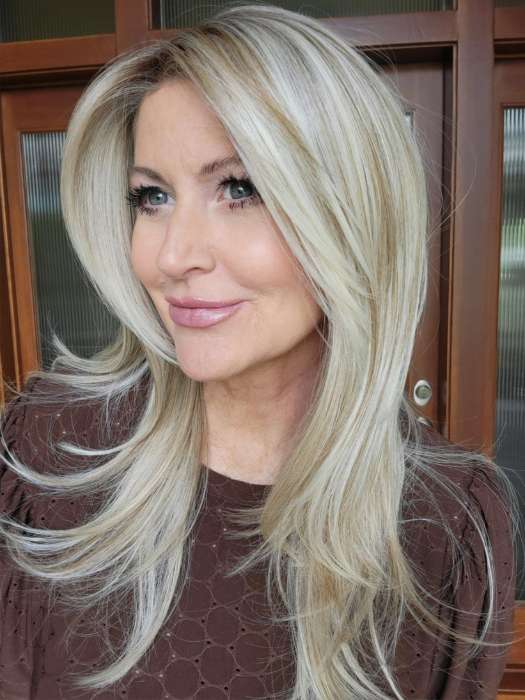 Natalie @vanish.into.thin.hair wearing LAUREN by BELLETRESS in color BURNT BISCUIT BLONDE | A Blend of Sand, Honey, and Creamy Soft Blonde with a Medium Root