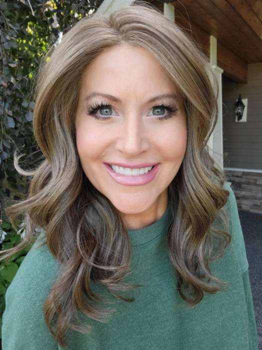 Natalie Gray @vanish.into.thin.hair wearing LAGUNA BEACH by BELLETRESS in color COOLEST ASH BROWN | A combination of Light Ash Brown, Cool Medium Brown and a hint of Dark Blonde
