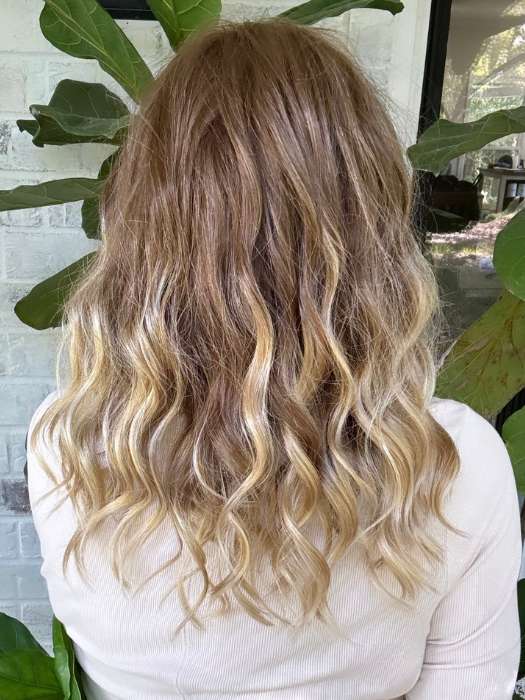 Marcie Mertz @wig.obsessed wearing RACHEL by JON RENAU in color S14-26/88RO SUNSHINE | Medium Natural-Ash Blonde & Medium Red-Gold Blonde Blend roots to midlength, Light Natural Gold Blonde Blend midlength to ends
