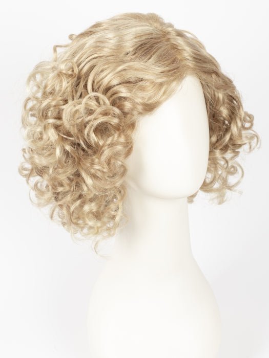 24B22 CREME BRULEE | Light Gold Blonde & Light Ash Blonde Blend