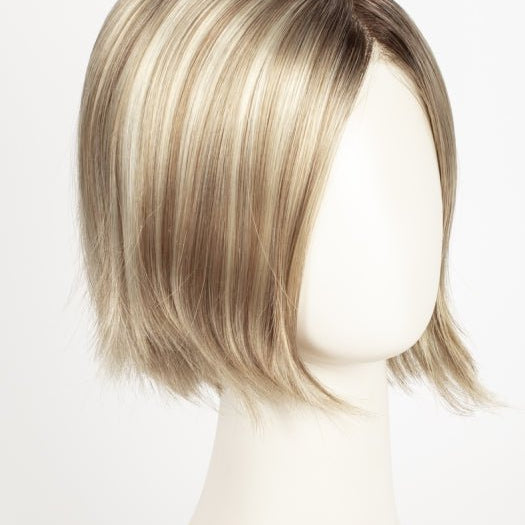 RH1488RT8 | Highlighted Copper Blonde with Golden Brown Roots