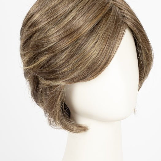 RL11/25 GOLDEN WALNUT | Medium Light Brown Evenly Blended with Medium Golden Blonde