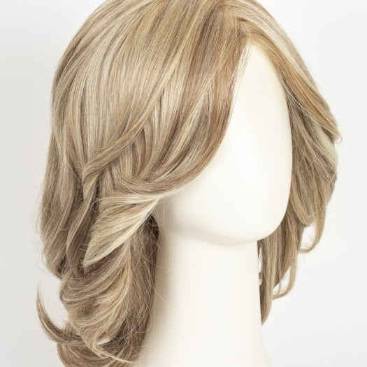 RL16/88 PALE GOLDEN HONEY | Dark Natural Blonde Evenly Blended with Pale Golden Blonde