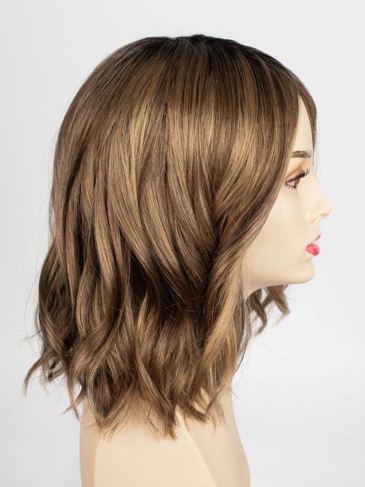 HONEY BREEZE | A blend of Cool, Honey Blonde and Multi-Dimensional Medium Brown with Darker Brown Roots