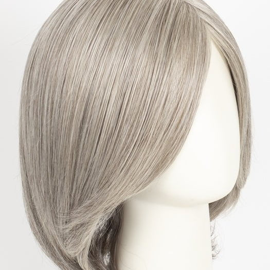 RL119 SILVER AND SMOKE | Light Brown with 80% Gray in Front Gradually into 50% Gray Towards the Nape