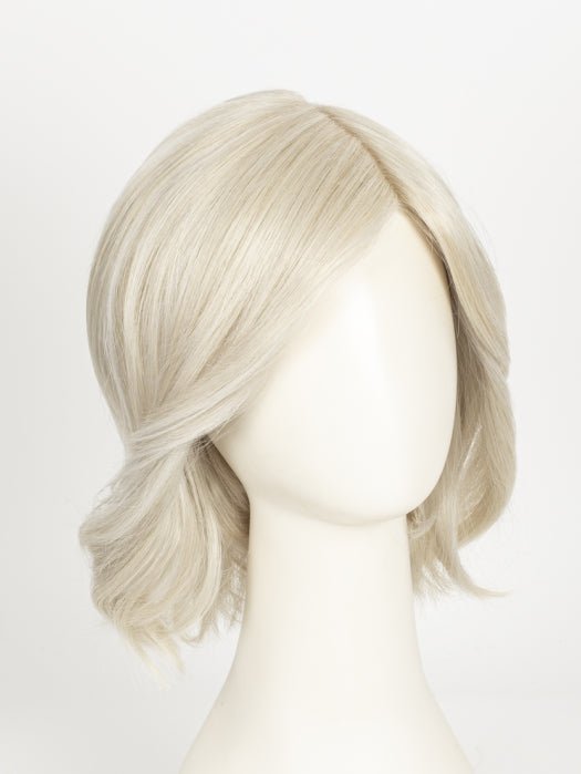 RL16/22 ICED SWEET CREAM | Pale Blonde with Slight Platinum Highlighting
