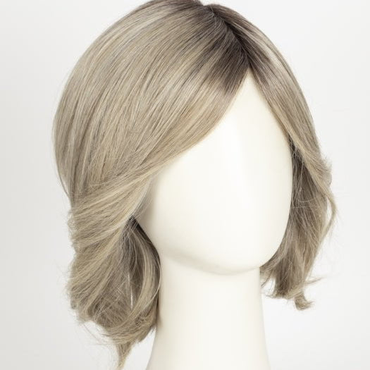 RL17/23SS ICED LATTE MACCHIATO | Honey Blonde shaded with Cool Blonde and Dark Roots