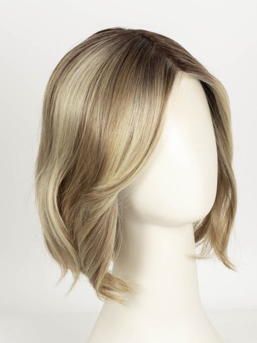 CREAMY-TOFFEE-R | Rooted Dark Blonde Evenly Blended with Light Platinum Blonde and Light Honey Blonde