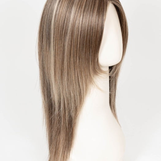 BROWN SUGAR BLONDE-R | A warm, dimensional blend of medium brown and golden blonde highlights with natural-looking darker roots for depth and a sun-kissed finish.