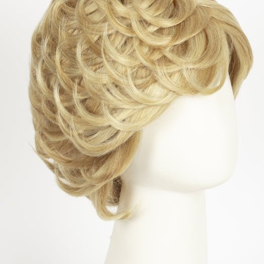 R25 GINGER BLONDE | Medium Golden Blonde with Subtle Blonde Highlights