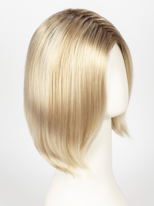 FS24/102S12 LAGUNA BLONDE | Light Natural Gold Blonde with Pale Natural Gold Blonde Bold Highlights, Shaded with Light Gold Brown