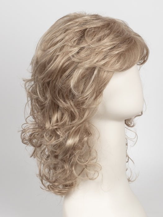 R16/22 |  Honey Blonde/Light Ash Blonde Blend