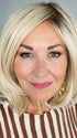 Ellen @aging.with.ellen is wearing BETTER HALF by TRESSALLURE in shade 613/1001/R18 | Vanilla Blonde Platinum White Blend Rooted Ash