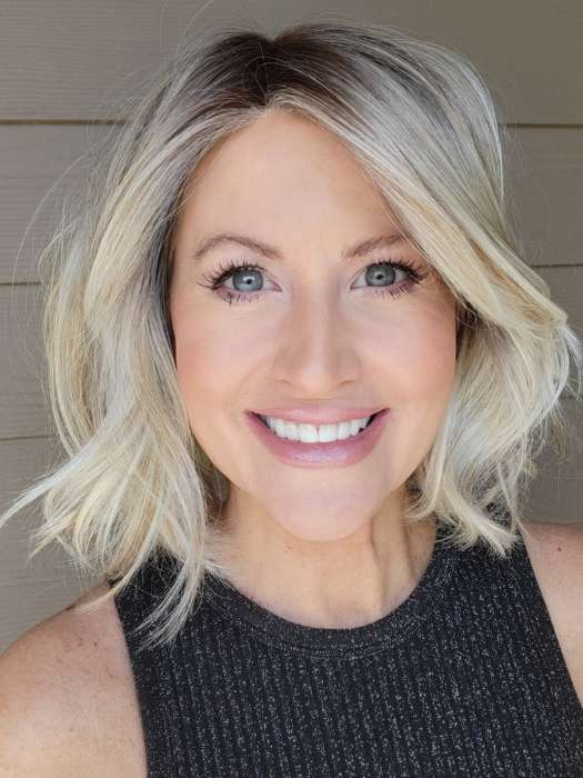 Natalie Gray @vanish.into.thin.hair wearing wearing Mira by Amore in shade SEA SALT BLOND R | A perfect mixture of cool, icy-blond and warm-dark blond. The rich brown root tone enhances the modern appearance.