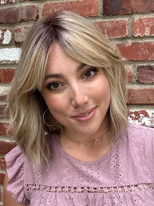 Jen Brown @being_mrs_brown wearing HOLLIE by JON RENAU in color 12FS8 SHADED PRALINE | Light Gold Brown, Light Natural Gold Blonde & Pale Natural Gold-Blonde Blend, Shaded with Medium Brown