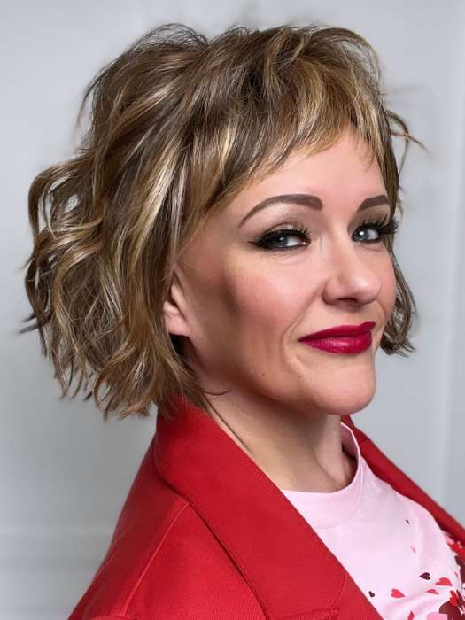 Marcie Mertz @wig.obsessed wearing Trend by TressAllure in shade 17/23/R8 | Beige Blonde and Auburn Blended with Medium Brown Roots