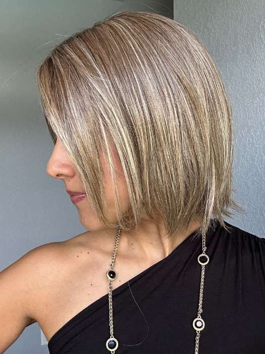 Lorena @faux.hurr.lifee wearing VALENCIA by BELLE TRESS in shade MACADAMIA LATTE R | A combination of Medium and Light Brown, highlighted with Light Gold Blonde, and a mixture of Ash Blonde and Light Gold Blonde, Rooted with Medium and Light Brown