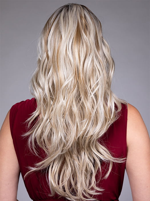 Model is wearing CAROLINA by BELLETRESS in color BUTTERBEER R | Dark Brown Base and Root that transitions smoothly into a buttery blonde, infused with creamy honey and toffee tones