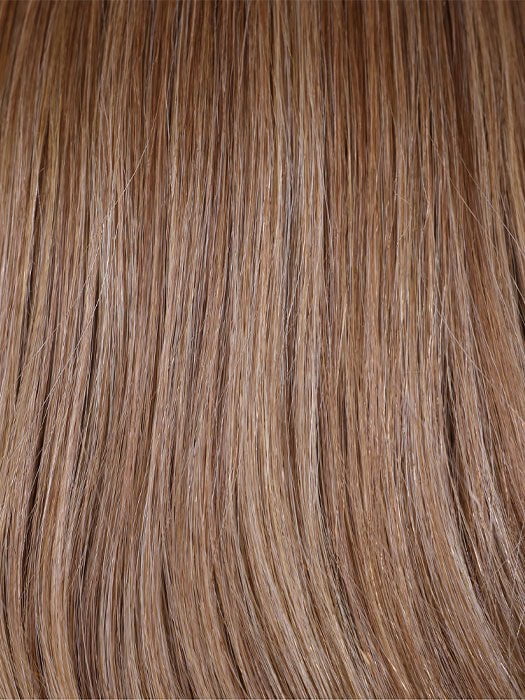  CARAMEL TOFFEE BLONDE-R | Toffee is a warm, dimensional shade blending medium brown with golden blonde and caramel highlights. Softly rooted for a natural, sun-kissed finish.
