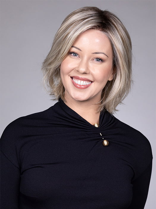 Model is wearing ELSA by BELLETRESS in color BUTTERBEER R | Dark Brown Base and Root that transitions smoothly into a buttery blonde, infused with creamy honey and toffee tones