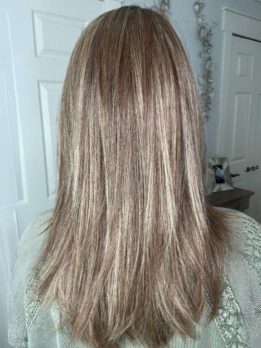 Emily H. @she_sheds_more wearing FORTE by BELLETRESS in color BROWN SUGAR COOKIE R | The roots are a Rich Brown Tone that seamlessly transitions into a Warm, Golden-Brown base. Delicate highlights in honey and toffee tones add dimension