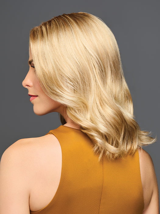 Model is wearing GL14-22SS | SS SANDY BLONDE | Dark golden blonde base blends into multi-dimensional tones of medium gold blonde and light beige blonde. 