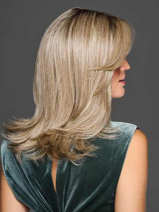 FULL FINESSE in color GF17-23SS ICED LATTE MACCHIATO | Honey Blonde shaded with Cool Blonde with Dark Roots