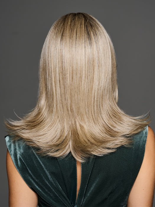 FULL FINESSE in color GF17-23SS ICED LATTE MACCHIATO | Honey Blonde shaded with Cool Blonde with Dark Roots