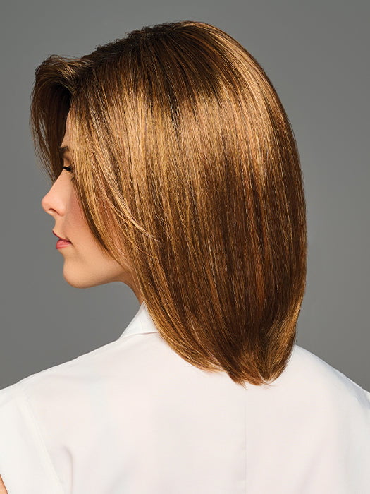 Model is wearing JUBILANT by Gabor in color GL8-29SS SS HAELNUT | GL8-29SS HAZELNUT | Coffee Brown with soft Ginger highlights