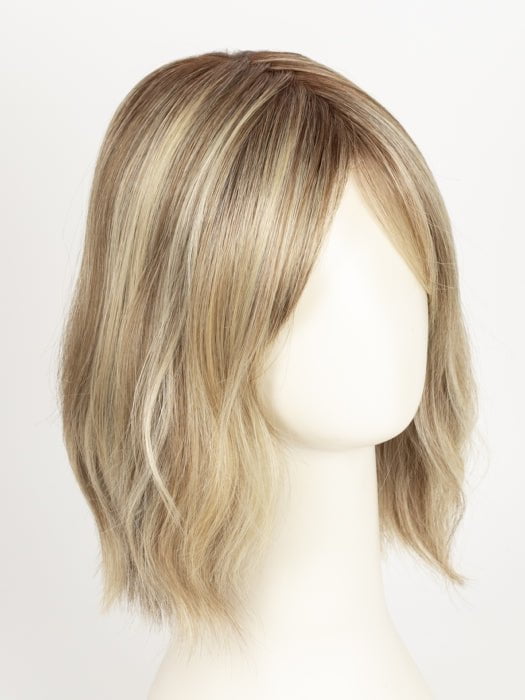 12FS12 MALIBU BLONDE | Light Gold Brown, Light Natural Gold Blonde, Pale Natural Gold-Blonde Blend, Shaded with Light Gold Brown