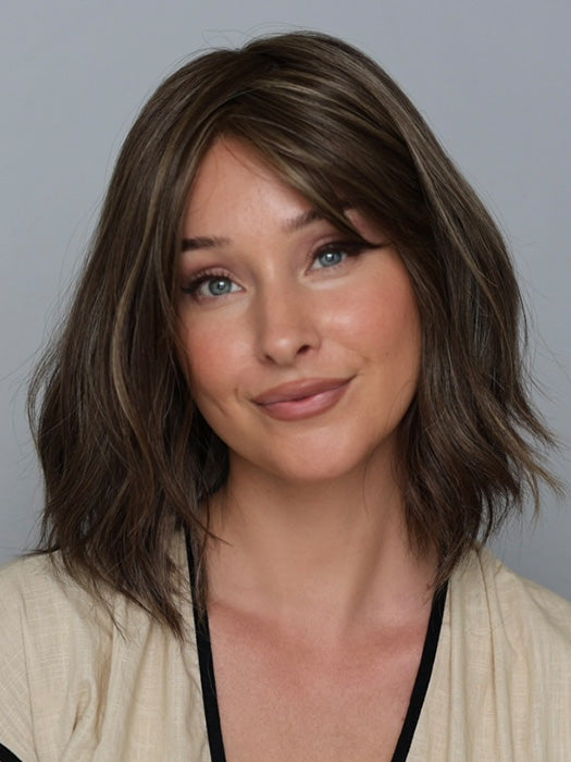 Heather @cjswigs wearing HOLLIE by JON RENAU in color 8RH14 MOUSSE CAKE | Medium Brown with 33% Medium Natural Blonde Highlights