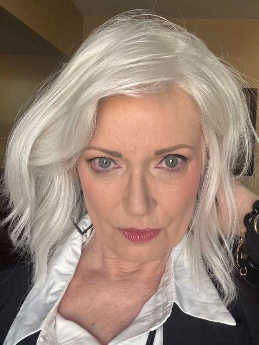 Mel B. @mels.be.ageless wearing HOLLIE by JON RENAU in color 60 WINTER SUN | Pure White