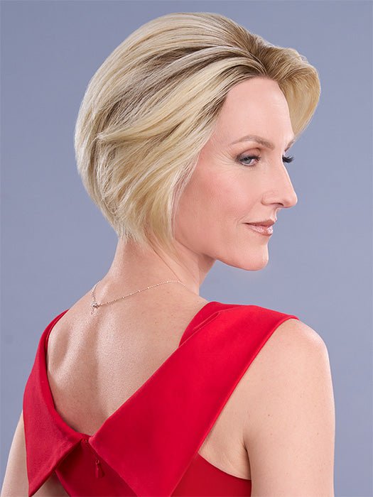 FS24/102S12 LAGUNA BLONDE | Light Natural Gold Blonde with Pale Natural Gold Blonde Bold Highlights, Shaded with Light Gold Brown