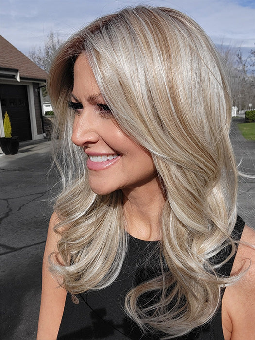 Natalie Gray @vanish.into.thin.hair wearing MARGO by RENE OF PARIS in shade SEA-SALT-BLOND-R | A perfect mixture of cool, icy-blond and warm-dark blond. The rich brown root tone enhances the modern appearance