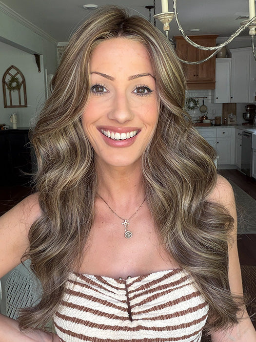 Jenna @jenna_fail wearing SOPHIA by BELLE TRESS in color CAPPUCINO LATTE R | A Deep Brunette with blonde and red highlights throughout
CAPPUCINO LATTE R | A Deep Brunette with blonde and red highlights throughout