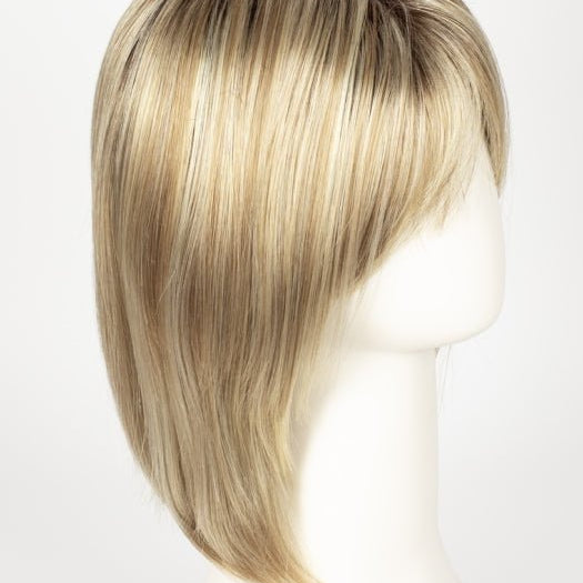 CREAMY-TOFFEE-R | Rooted Dark Blonde Evenly Blended with Light Platinum Blonde and Light Honey Blonde