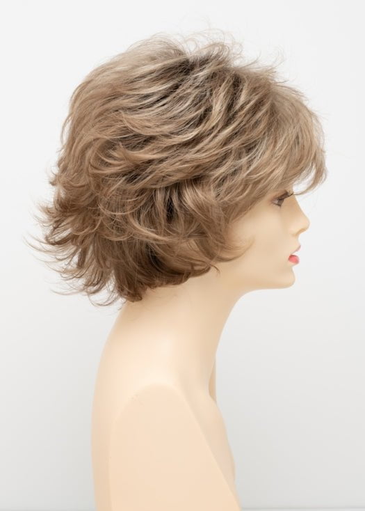 SPARKLING CHAMPAGNE | Medium Brown roots with overall Strawberry Blonde base and soft Golden Blonde highlights