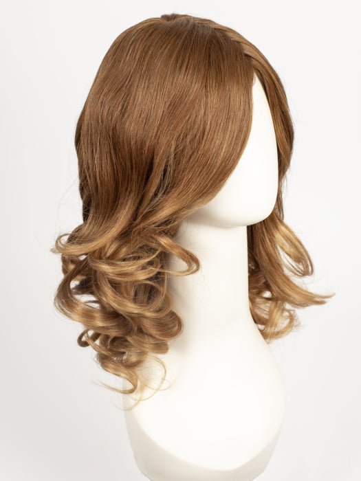 B8-27/30RO DARK OMBRE | Medium Natural Brown Roots to Midlengths, Medium Red-Gold Blonde Midlengths to Ends