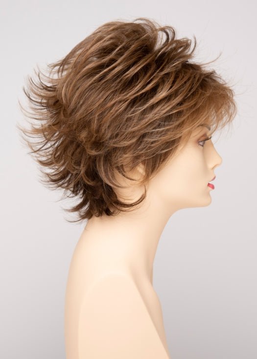 TOASTED SESAME | Medium Brown roots with overall Warm Cinnamon base and Golden Blonde highlights